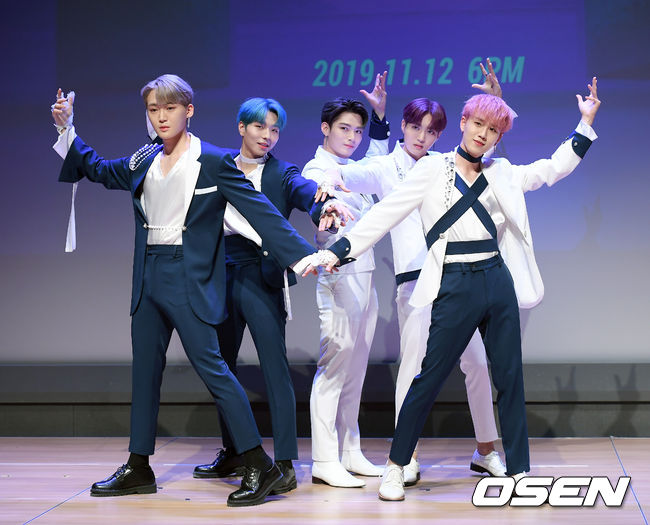 그룹 세븐어클락이 포즈를 취하고 있다. /cej@osen.co.kr