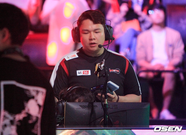 정제승 전 KT 코치.