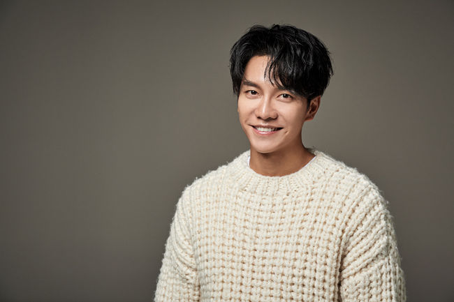 후크엔터테인먼트 제공