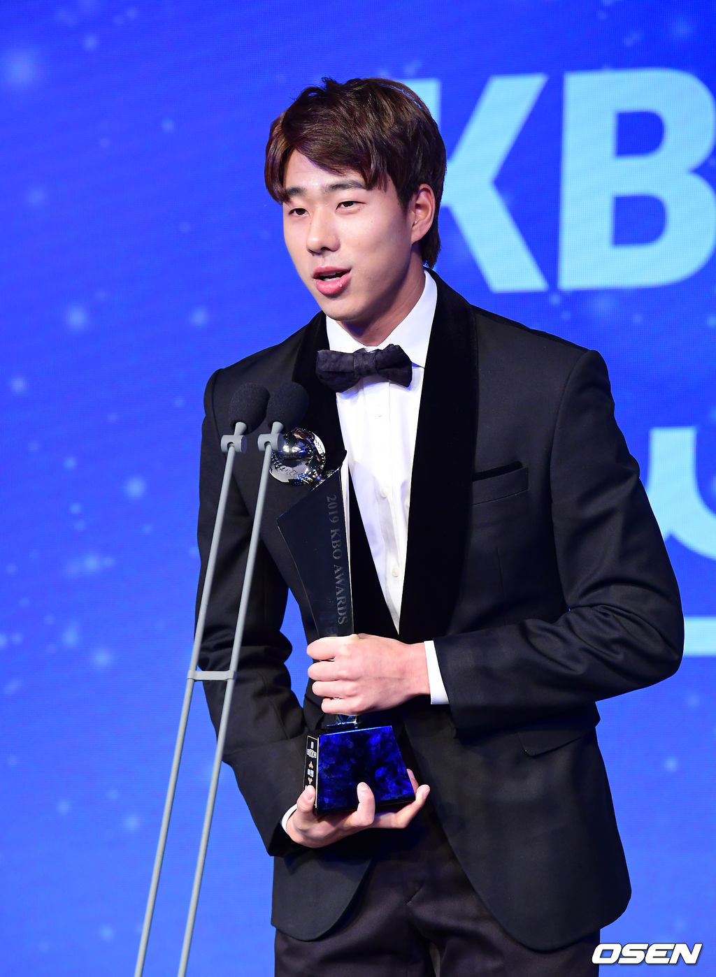 KBO리그 신인상에 LG 정우영이 수상하며 소감을 말하고 있다. /jpnews@osen.co.kr