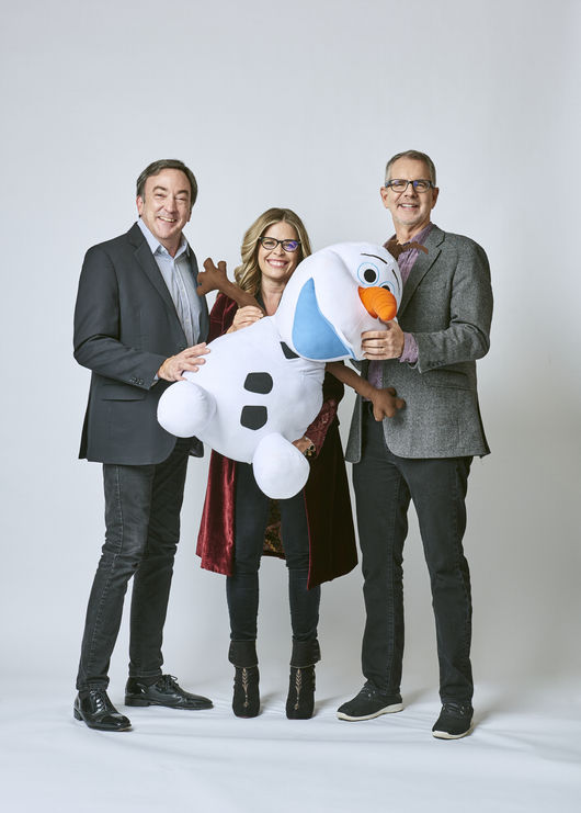 [사진=디즈니 제공] '겨울왕국2'의 프로듀서 피터 델 베코(왼쪽부터)와 감독 제니퍼 리, 크리스 벅이 내한 인터뷰를 진행했다.