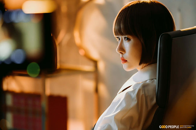 [사진=굳피플 제공] 배우 김선아 '시크릿 부티크' 스틸 컷.