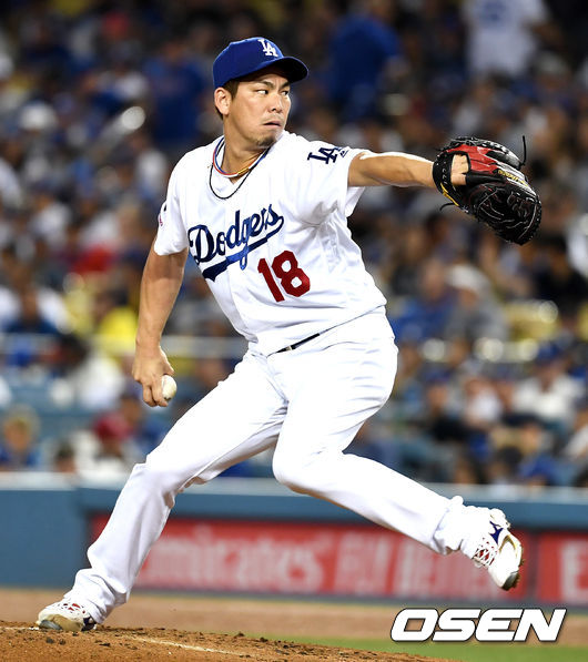 다저스 선발 마에다가 힘차게 공을 뿌리고 있다. /dreamer@osen.co.kr