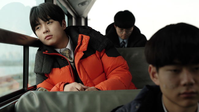 [사진=어썸이엔티 제공] '어제 일은 모두 괜찮아'에서 손상연이 열연했다.