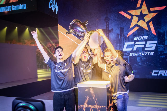 스마일게이트 제공.