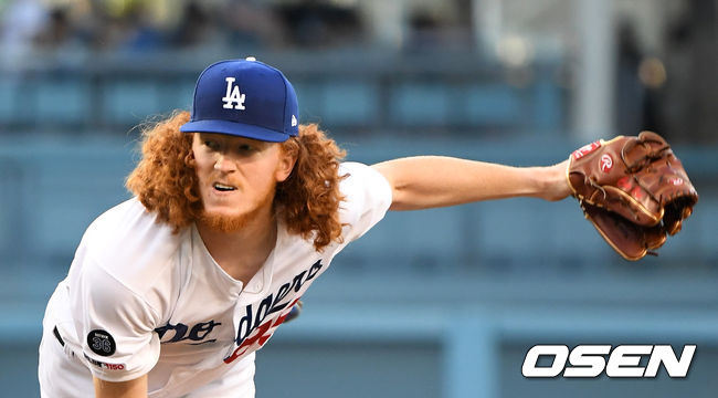 1회초 다저스 메이가 역투하고 있다. /jpnews@osen.co.kr