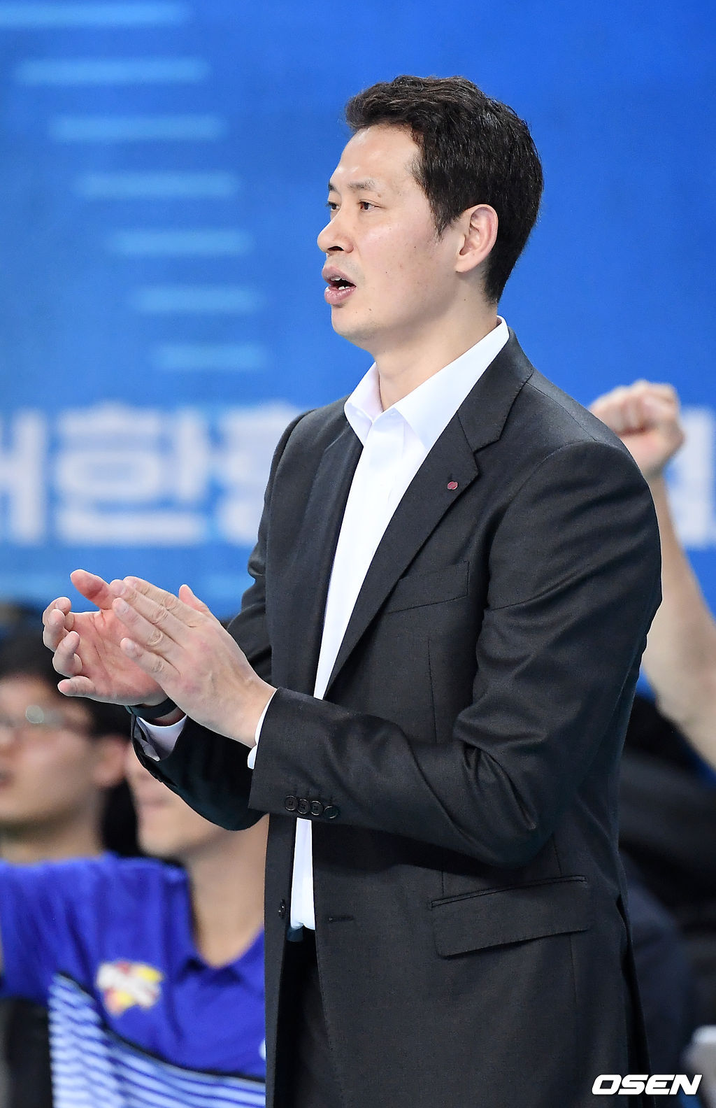 4세트 한국전력 장병철 감독이 지시를 하고 있다. /youngrae@osen.co.kr 