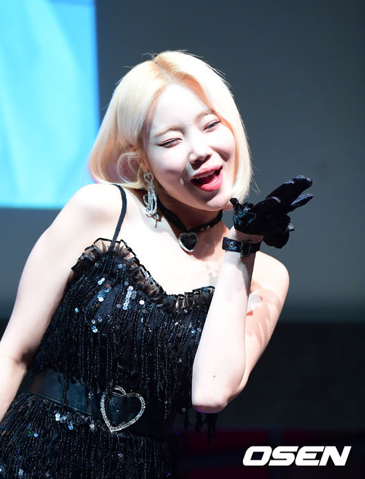 주이가 포토타임을 하고 있다. /jpnews@osen.co.kr