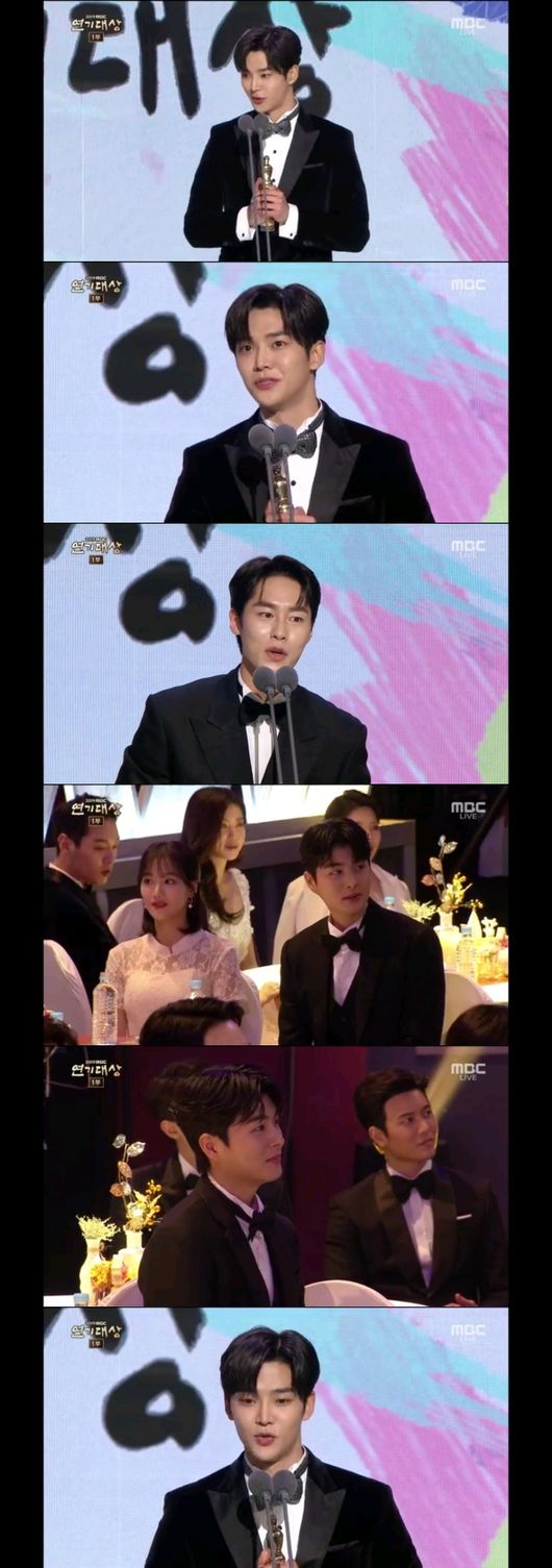 [사진=MBC 방송화면] '2019 MBC 연기대상' 남자 신인상을 수상한 로운과 이재욱.