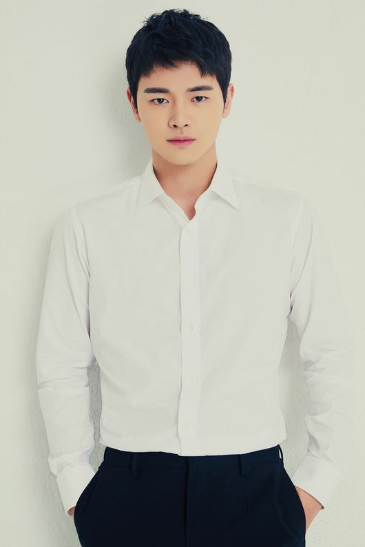 [사진=아티스트컴퍼니 제공] 신인 배우 장동주.