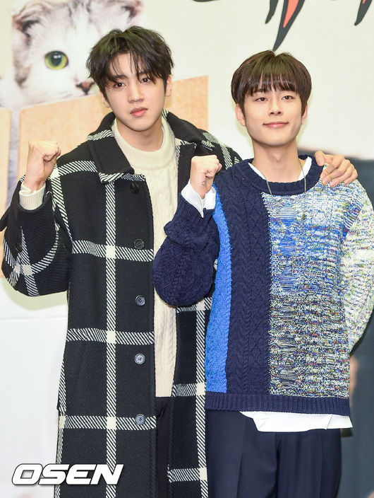 유선호와 우석이 포즈를 취하고 있다. /soul1014@osen.co.kr