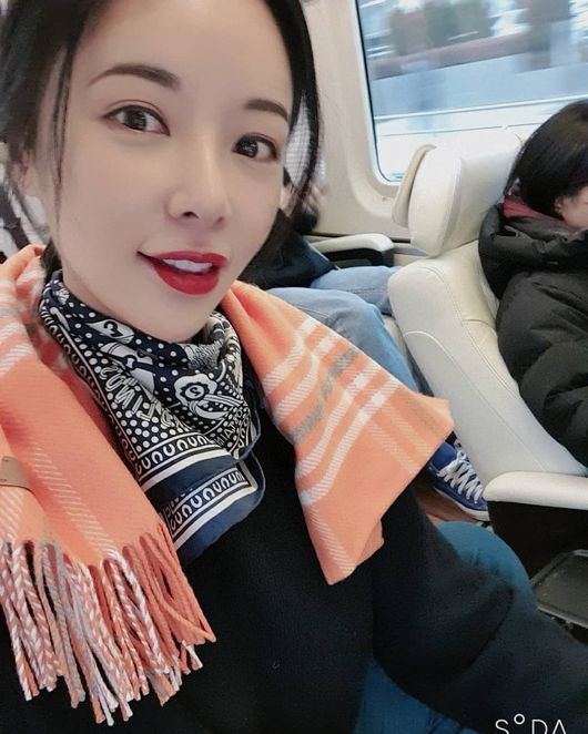 황정음 인스타그램