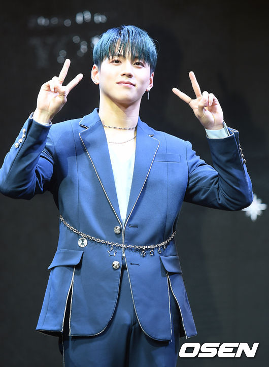 비오브유 김국헌이 포토타임을 갖고 있다. /youngrae@osen.co.kr 