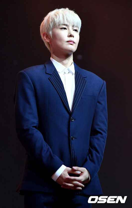 SF9 재윤이 포토타임을 하고 있다. /dreamer@osen.co.kr