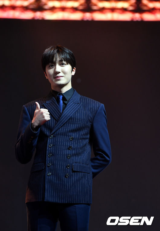 SF9 찬희가 포토타임을 하고 있다. /dreamer@osen.co.kr