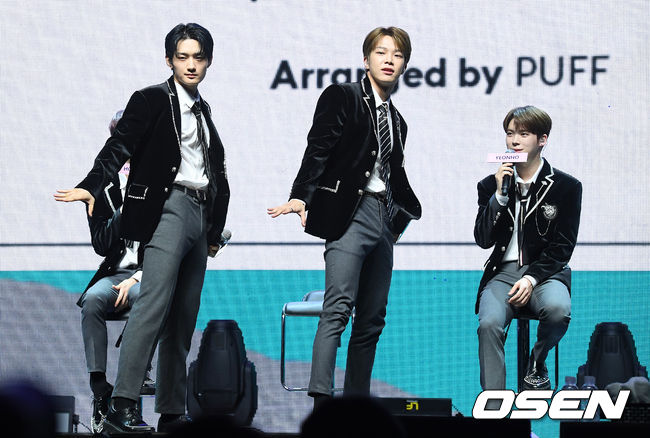 그룹 베리베리(VERIVERY) 용승, 동헌이 포인트 안무를 선보이고 있다. /cej@osen.co.kr