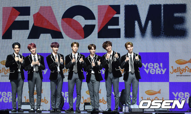 그룹 베리베리(VERIVERY) 세 번째 미니앨범 'FACE ME' 쇼케이스가 7일 오후 서울 광진구 예스24 라이브홀에서 열렸다.그룹 베리베리(VERIVERY)가 포즈를 취하고 있다. /cej@osen.co.kr