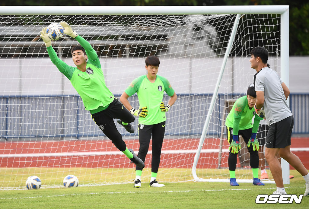 송범근이 훈련을 하고 있다. /youngrae@osen.co.kr 