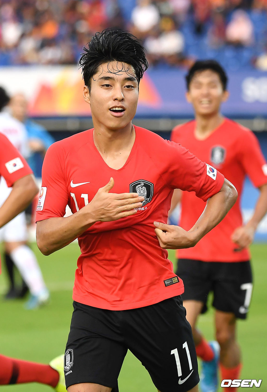 전반 이동준이 선제골을 넣은 뒤 기뻐하고 있다. /youngrae@osen.co.kr