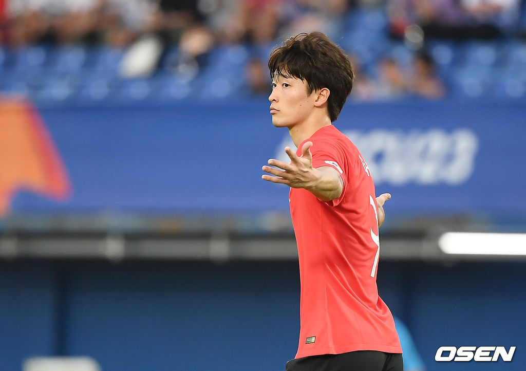 전반 조규성이 추가골을 넣은 뒤 기뻐하고 있다. /youngrae@osen.co.kr