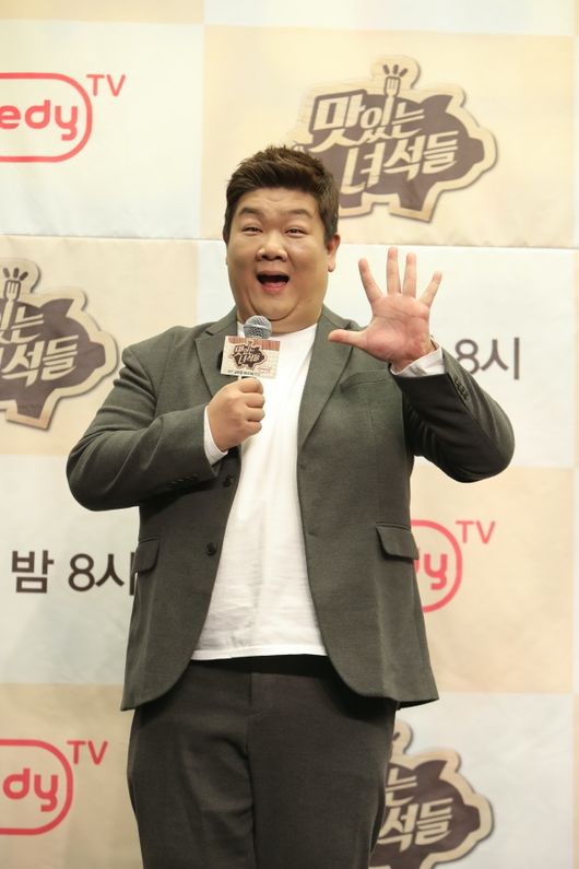 [사진=코미디TV 제공] '맛있는 녀석들' 5주년 기자간담회에 참석한 유민상.