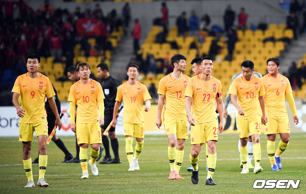 경기종료 후 중국 선수들이 승리의 기쁨을 나누고 있다. / soul1014@osen.co.kr