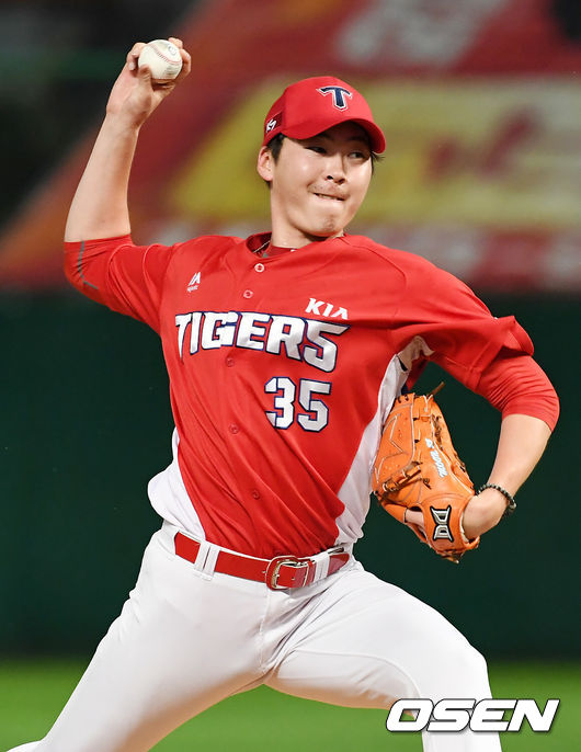 9회말 KIA 문경찬이 힘차게 공을 뿌리고 있다./rumi@osen.co.kr 