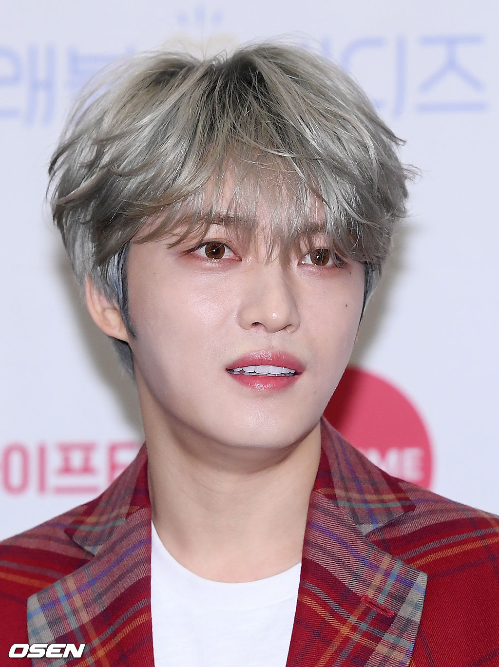 김재중이 행사에 참여하며 포토타임을 갖고 있다. / rumi@osen.co.kr