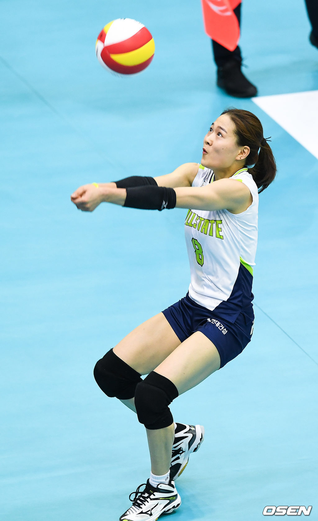 1세트 현대건설 김연견이 디그를 하고 있다. /  soul1014@osen.co.kr