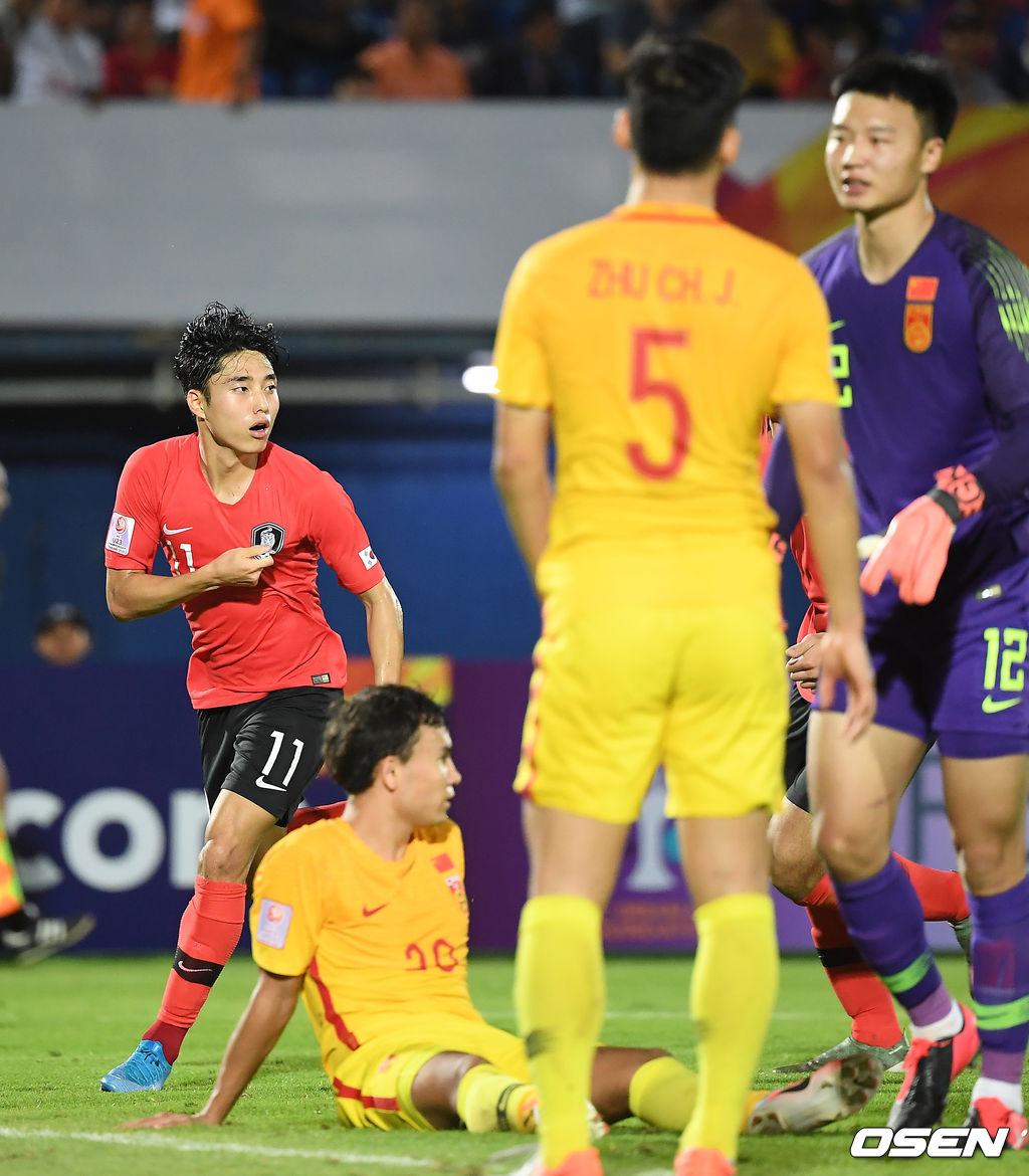 이동준이 골을 성공시킨 뒤 기뻐하고 있다. /youngrae@osen.co.kr