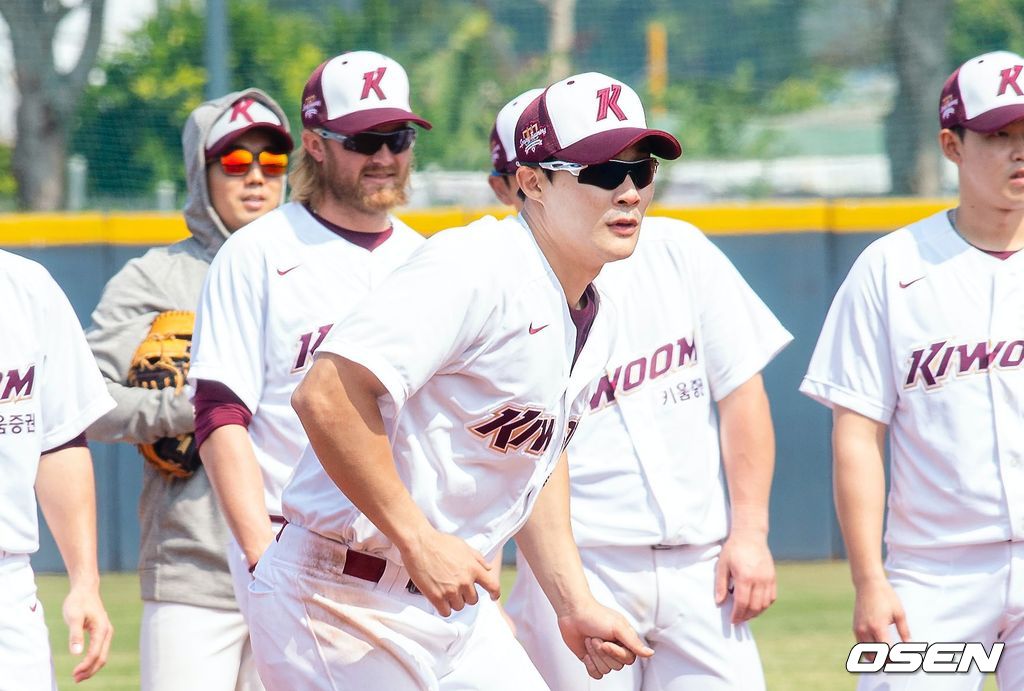 9일 김하성이 주루 훈련을 하고 있다. /spjj@osen.co.kr