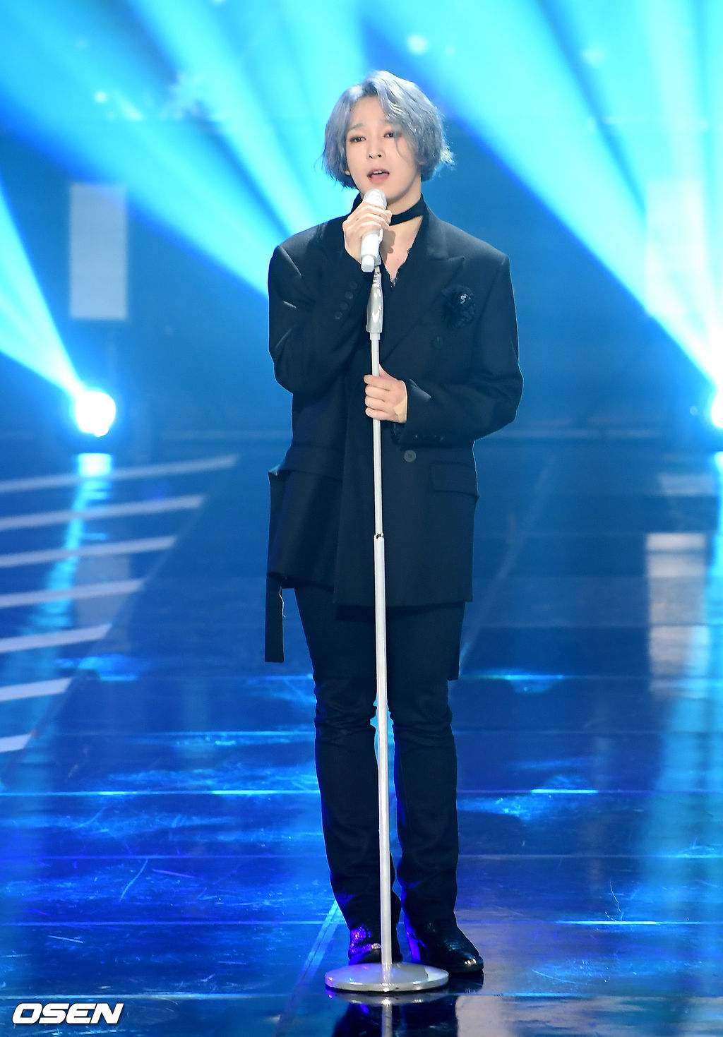 사우스클럽 남태현이 멋진 무대를 선보이고 있다. /cej@osen.co.kr