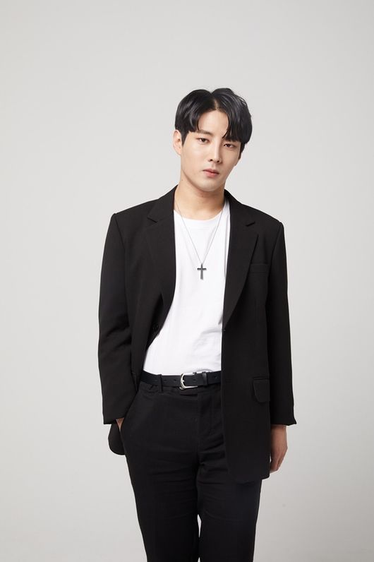 [사진=VL-ent 제공] 가수 김중연이 '미스터트롯' 본선 3차전 팀 미션에서 탈락하며 감사 인사를 남겼다.