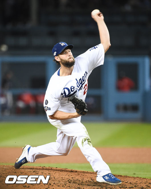 5회초 다저스 선발투수 클레이튼 커쇼가 역투하고 있다. / soul1014@osen.co.kr
