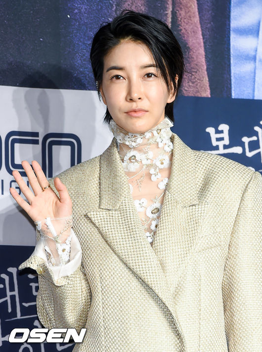 진서연이 포즈를 취하고 있다../ soul1014@osen.co.kr
