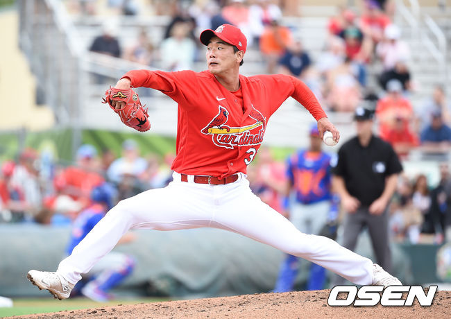 OSEN=주피터(미국 플로리다주), 박준형 기자] 세인트루이스 김광현이 역투하고 있다./ soul1014@osen.co.kr