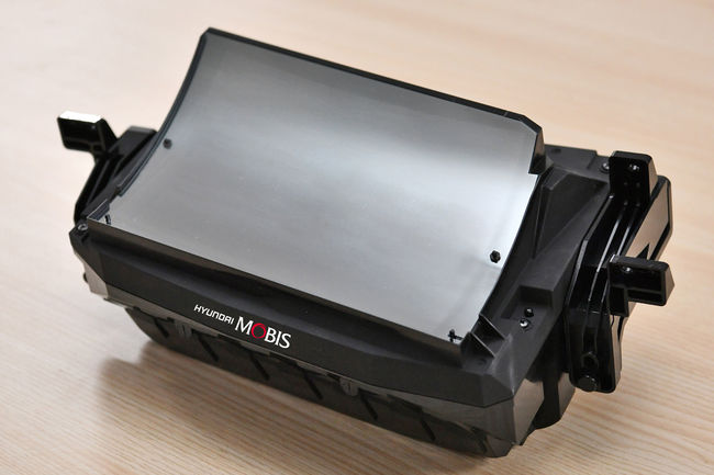 현대모비스의 윈드쉴드 HUD.