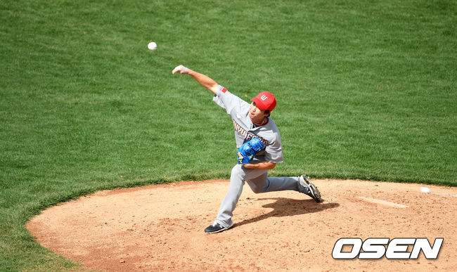 SK 문승원이 역투하고 있다. /jpnews@osen.co.kr