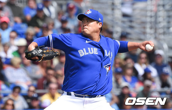 2회초 토론토 선발투수 류현진이 역투하고 있다. /soul1014@osen.co.kr