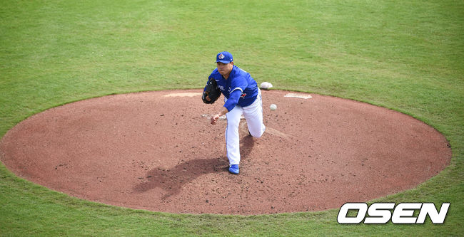 2회초 토론토 선발투수 류현진이 역투하고 있다. /soul1014@osen.co.kr