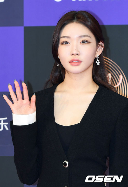 4일 오후 서울 구로구 고척 스카이돔에서 ‘제34회 골든디스크어워즈 with 틱톡’(2020 골든디스크) 디지털 음원 부문 시상식이 열렸다.가수 청하가 포즈를 취하고 있다. /sunday@osen.co.kr