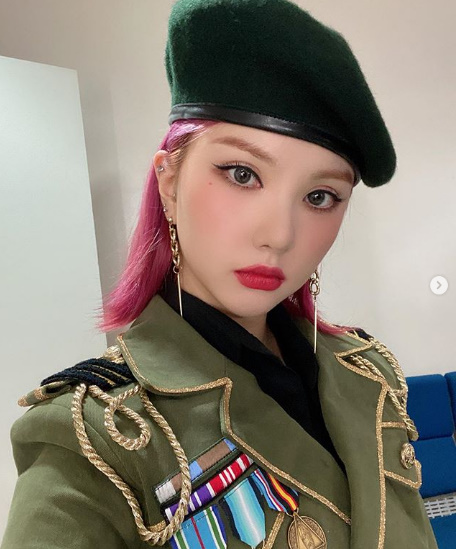 여자친구 공식 SNS