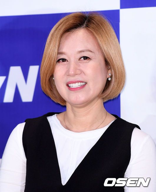 박미선이 미소를 짓고 있다./sunday@osen.co.kr