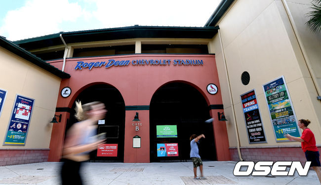 사진은 15일 스프링 트레이닝 시범경기를 멈춘 메이저리그 세인트루이스 카디널스의 로저 딘 스타디움의 모습. /dreamer@osen.co.kr