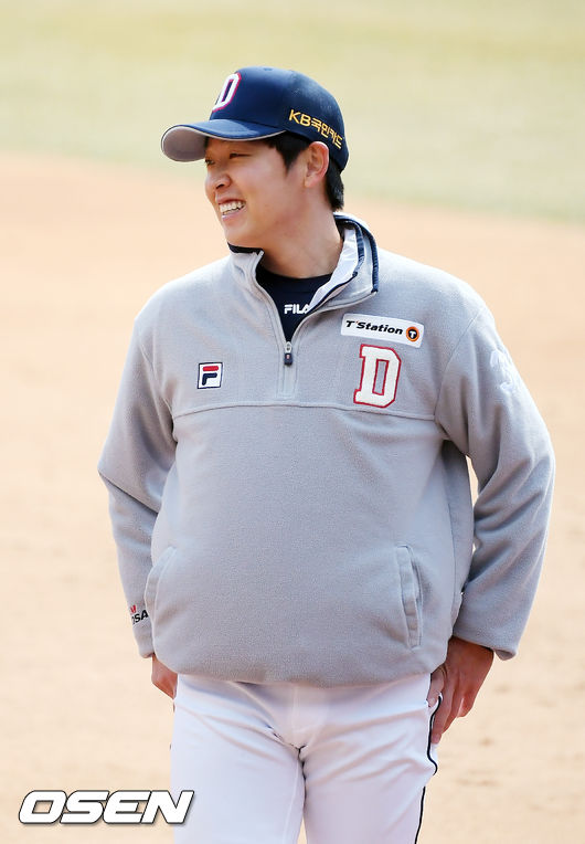 두산 정수빈이 환하게 미소짓고 있다./ rumi@osen.co.kr