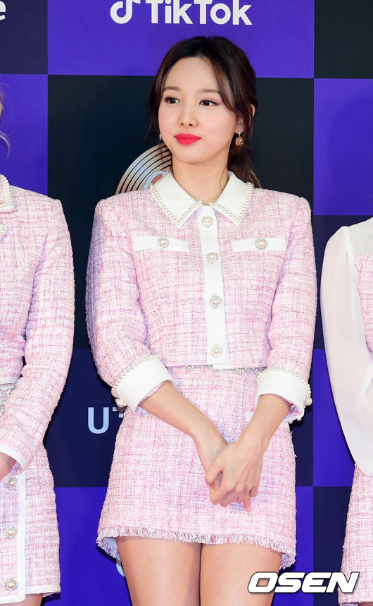 트와이스 나연이 포즈를 취하고 있다.  /jpnews@osen.co.kr