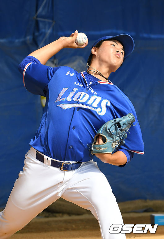 김윤수가 불펜 피칭을 하고 있다. /youngrae@osen.co.kr 