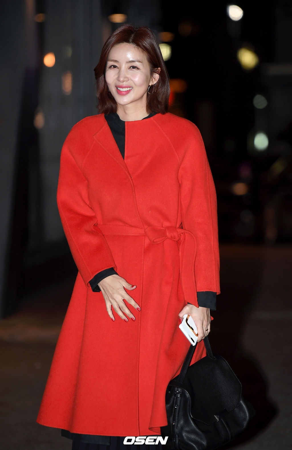 배우 박솔미가 27일 오후 서울 여의도의 한 음식점에서 진행된 KBS 2TV '죽어도 좋아' 종방연에 참석하고 있다. / youngrae@osen.co.kr