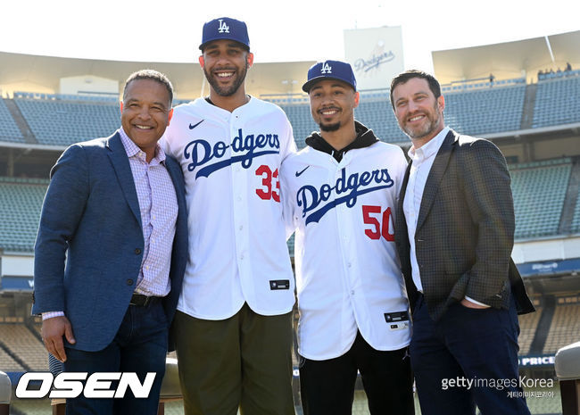[사진] 다저스 로버츠 감독-프라이스-베츠-프리드먼 사장(왼쪽부터) /ⓒGettyimages(무단전재 및 재배포 금지)