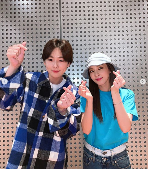산다라박 SNS